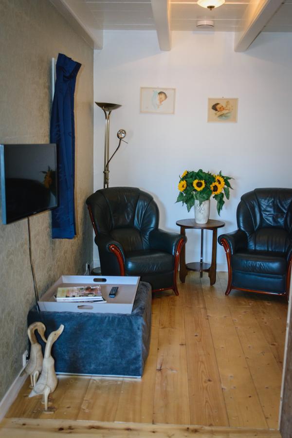 Unia Zathe Bed and Breakfast Ee Zewnętrze zdjęcie